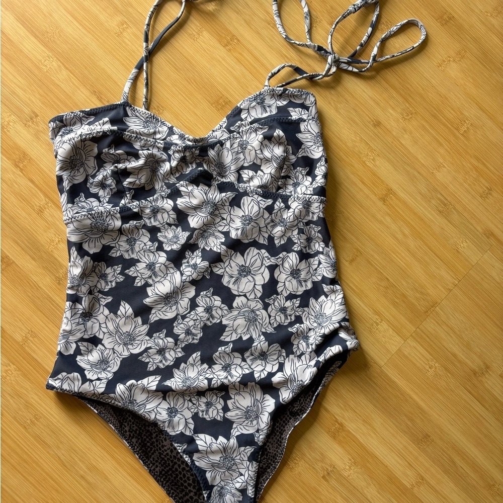 Acacia blue magnolia one piece